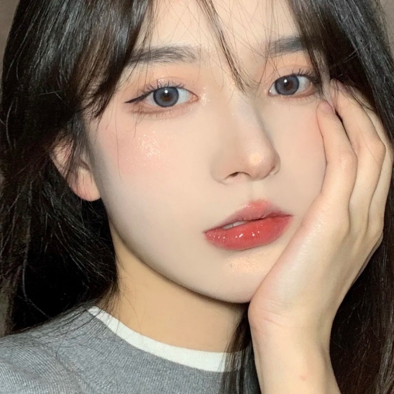 Son Môi Chống Thấm Nước Và Lâu Trôi Cao Cấp