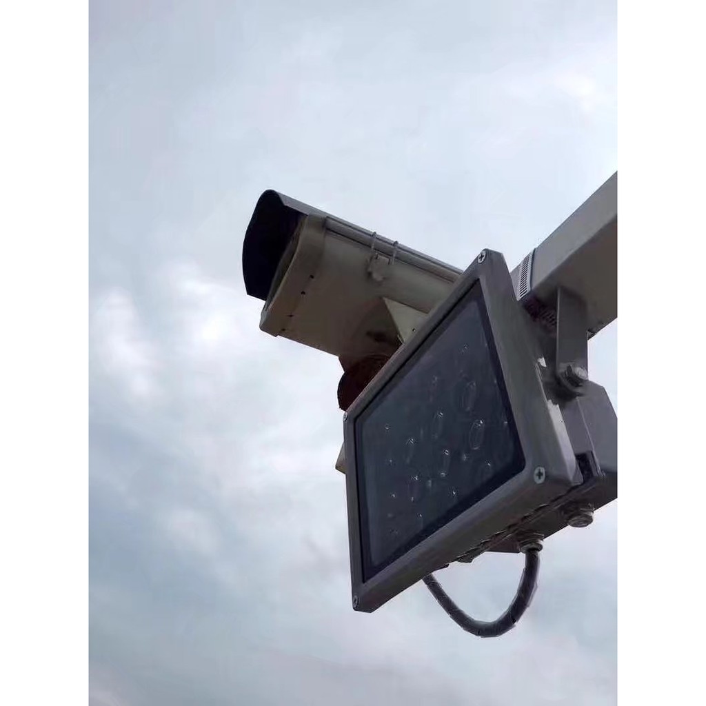 Đèn hồng ngoại hỗ trợ camera nhìn đêm 200m-40W / HL-XIR20