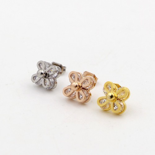 Bông Tai Cỏ 4 Lá Titan Ko Han Rỉ TT 3709