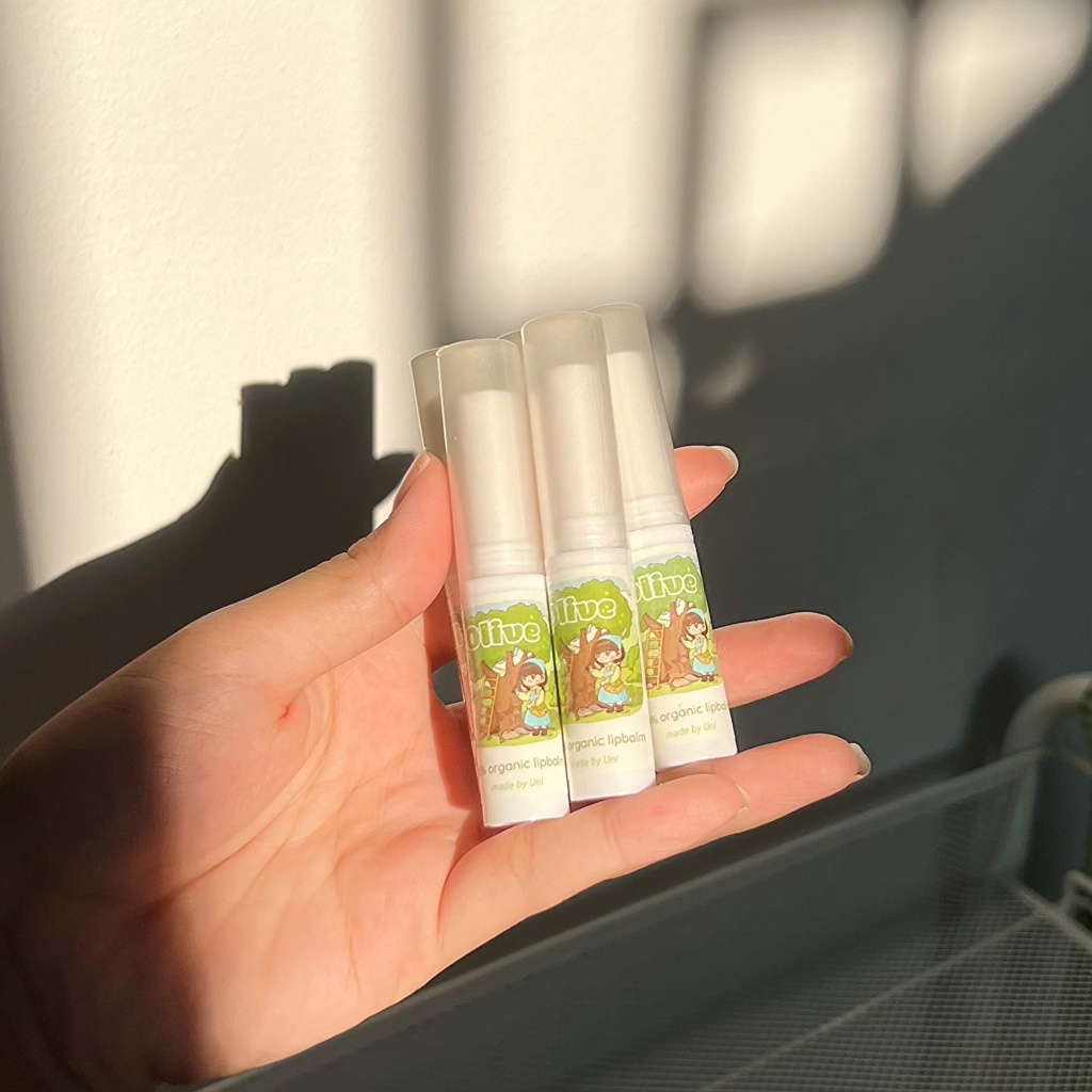 Son dưỡng mềm môi Olive