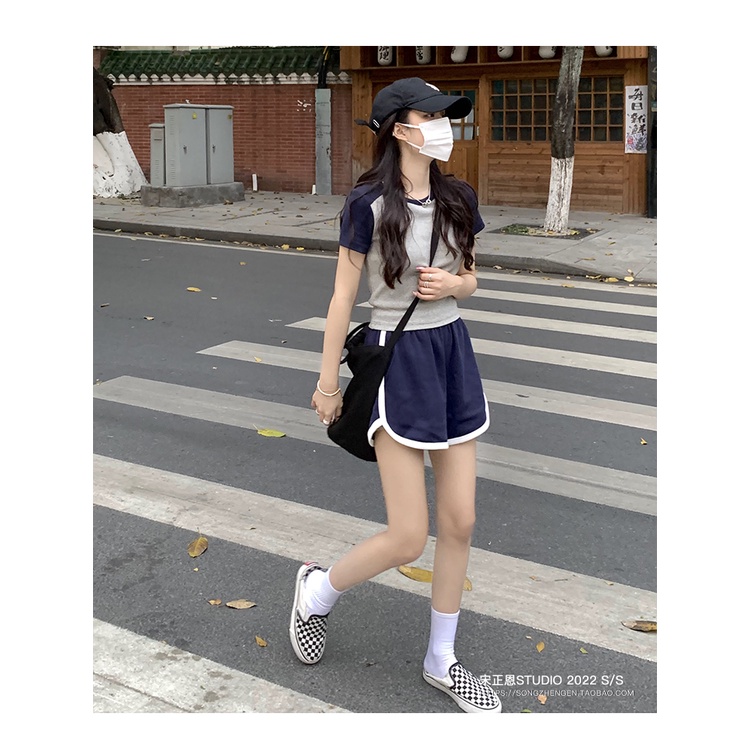 622171#Áo Thun Dệt Kim Tay Ngắn Hở Vai Màu Đen Thời Trang Mùa Hè 2022 Dành Cho Nữ