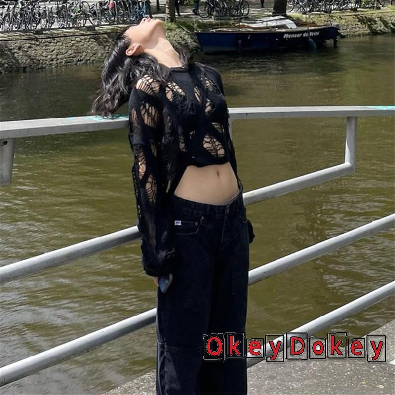 Áo Thun Cổ Tròn Khoét Lỗ Y2K Màu Đen Gợi Cảm Cho Nữ