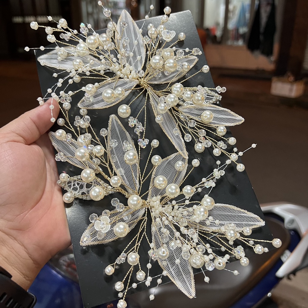 Cài tóc cô dâu lá lưới điểm hạt trai pha lê vàng trắng đẹp Giangpkc 2022