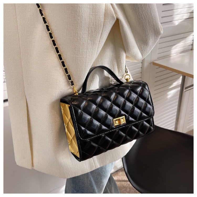 Túi đeo vai IELGY hình vuông cỡ nhỏ phối dây xích thời trang phong cách retro cho nữ