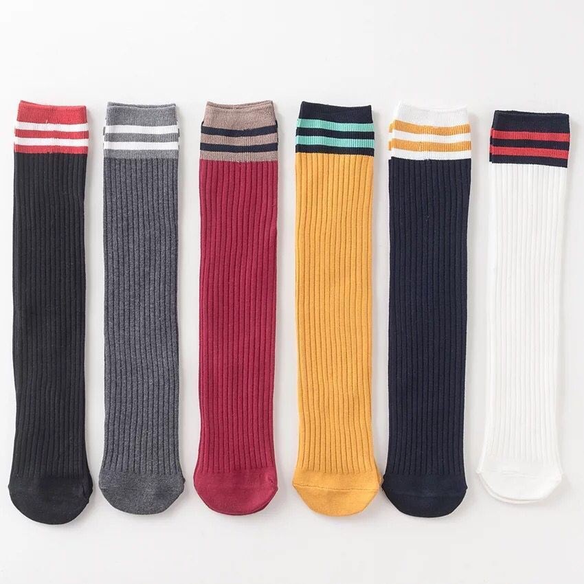 Vớ dài qua gối kẻ sọc phong cách thể thao cho bé