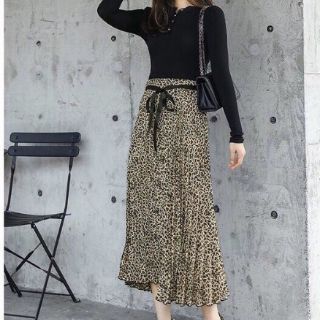 CHÂN VÁY DA BEO XẾP LY CAO CẤP