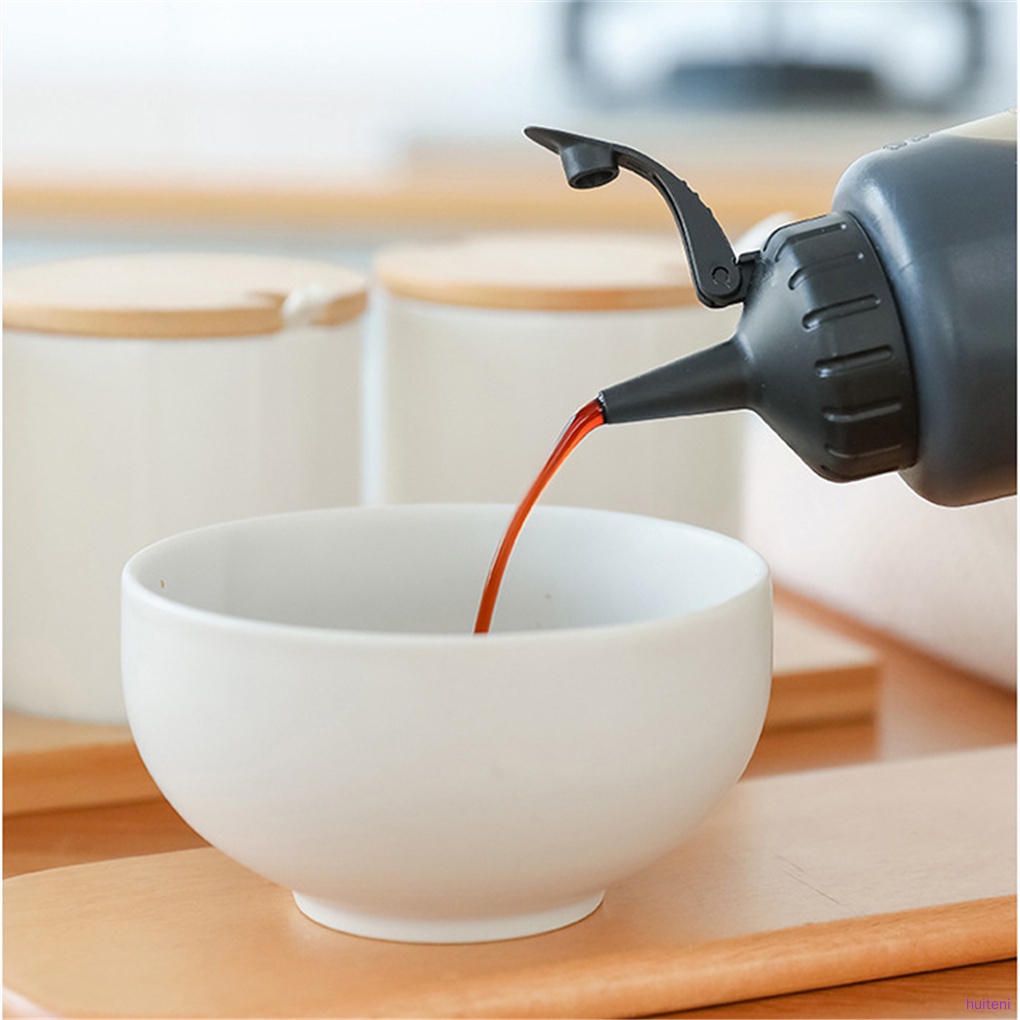 Chai Nhựa Đựng Nước Sốt Màu Đen Chống Rò Rỉ Tiện Dụng Cho Nhà Bếp