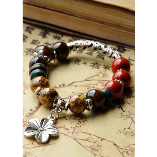 Vòng tay gốm charm hoa 5 cánh Vintage xuất Nhật VGOM18