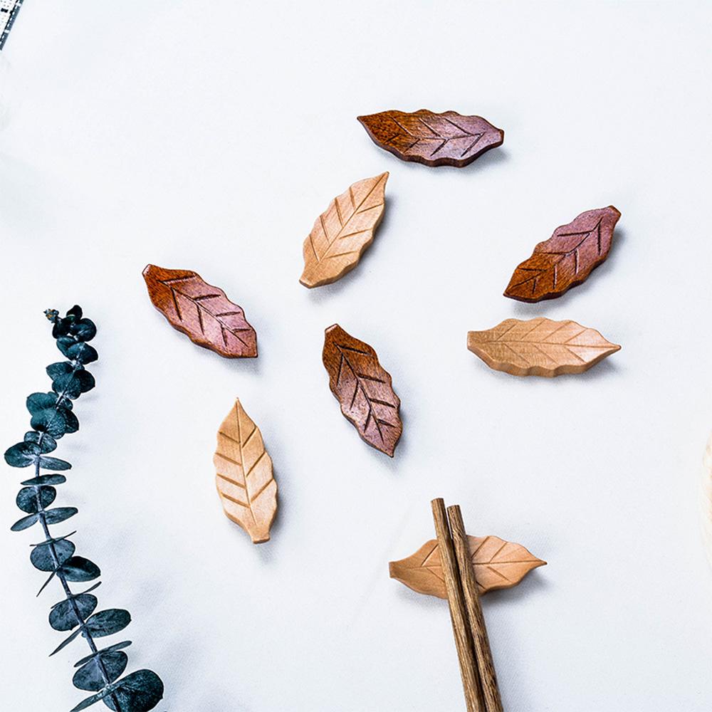 Giá Đỡ Muỗng Đũa Bằng Gỗ Tiện Dụng Cho Nhà Hàng