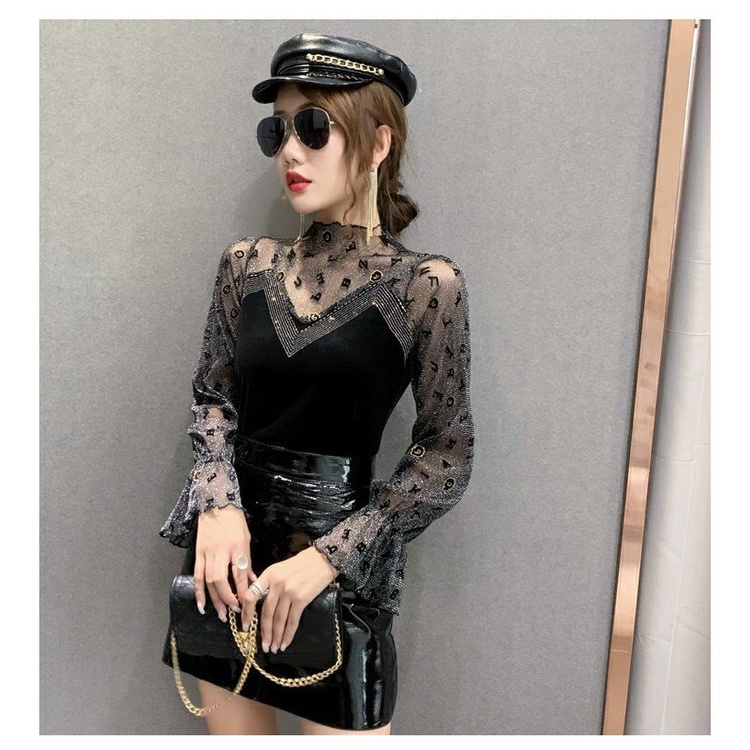 Áo Thun Tay Dài Phối Ren Hoa Thời Trang Xuân Thu Cho Phái Nữ