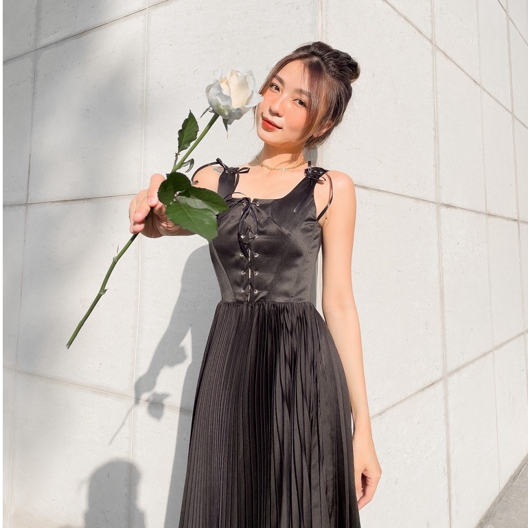 Chantel dress phần áo corset nút oze phía trước, chân váy dập ly-CHITS | BigBuy360 - bigbuy360.vn
