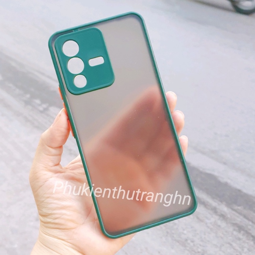 Ốp lưng Vivo V23 5G chất liệu nhám chống bám bẩn, chống mồ hôi tay có gờ bảo vệ camera