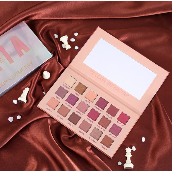 Bảng phấn mắt 18 màu LAMEILA - BT96 | BigBuy360 - bigbuy360.vn