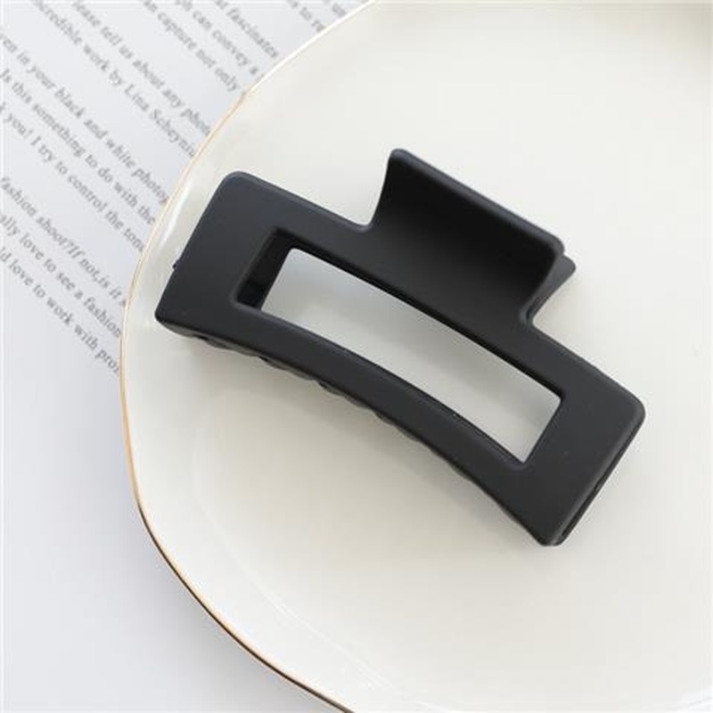 Kẹp Tóc Nữ Màu Đen Nhám Chất Lượng Cao