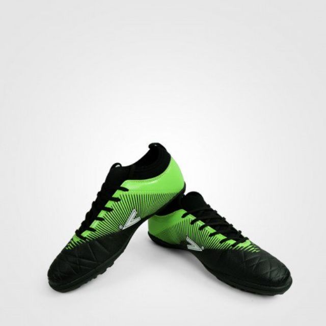 Giày đá bóng Mitre MT 161110 - Đen