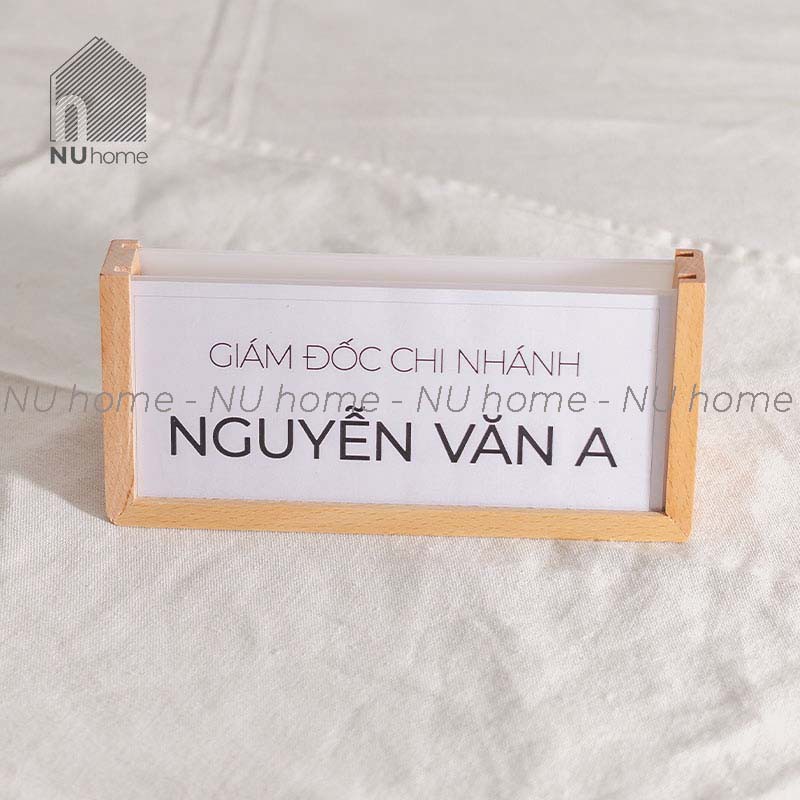 nuhome.vn | Bảng tên để bàn - Budo, bảng chức danh tam giác bằng gỗ cao cấp thiết kế sang trọng và đẹp mắt