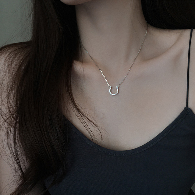 Vòng cổ Mạ Bạc 925 Hình Móng Ngựa Đính Đá Zircon