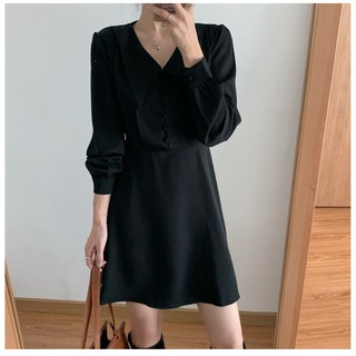 Đầm tay dài cổ V nút bọc