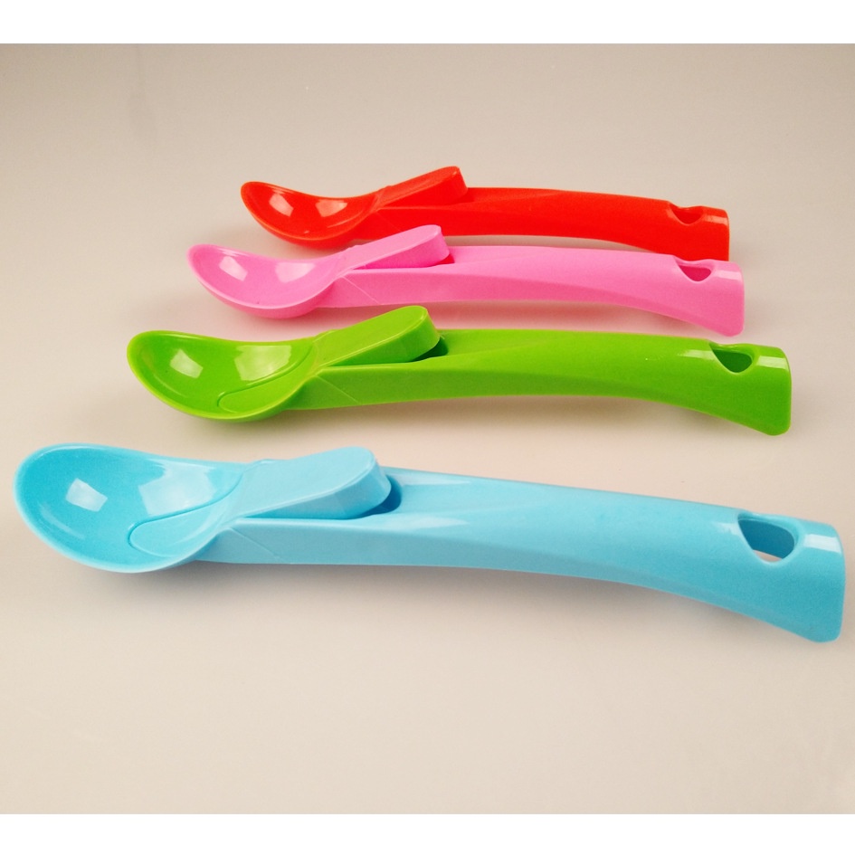 2 Cái!!Muỗng Múc Kem / Trái Cây Chất Liệu Nhựa Co Giãn Tiện Dụng