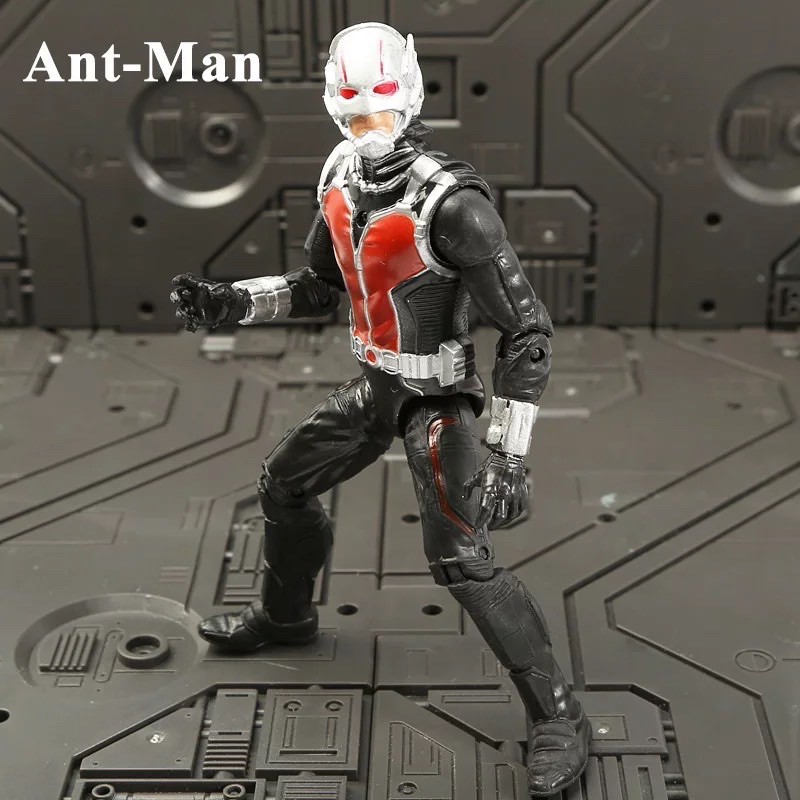 Mô hình người kiến marvel