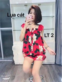 Bộ đồ dễ thương
