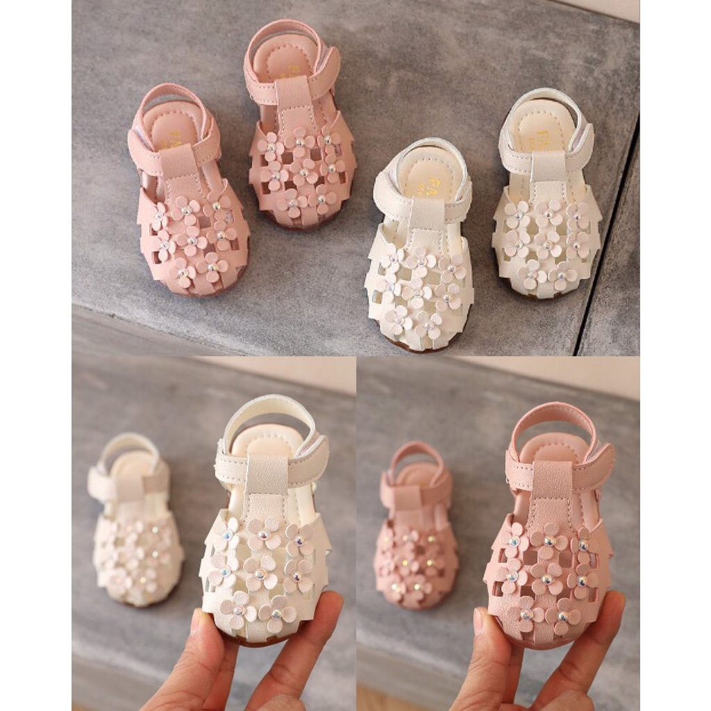 Siêu xinh_ Sandal rọ đính hoa êm mềm bé gái size 15-25