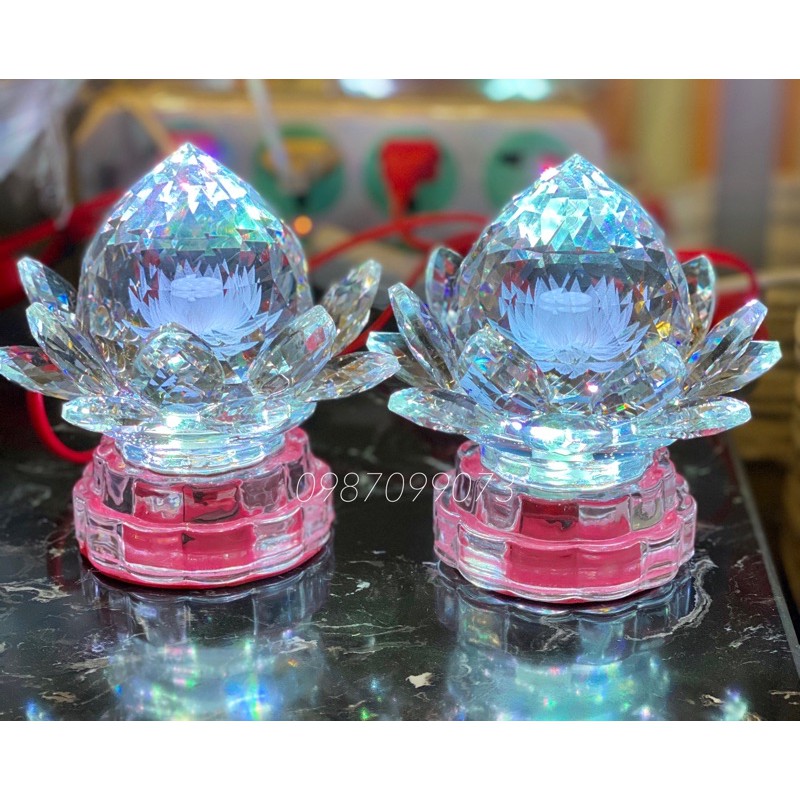 Cặp đèn thờ trái đào pha lê nguyên khối