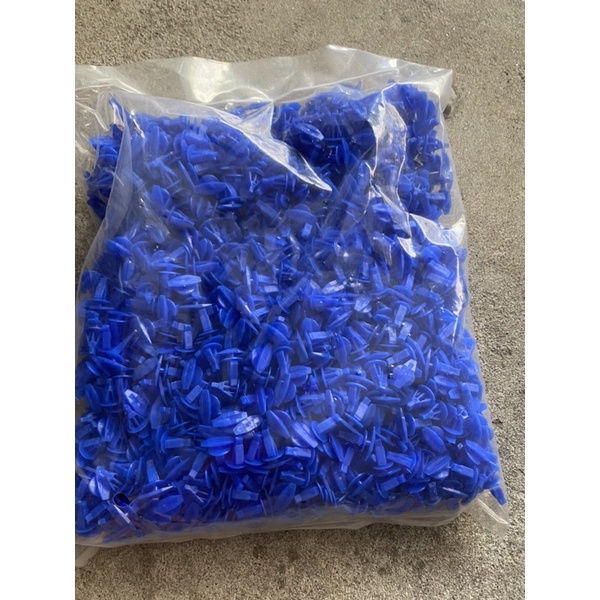 Set 100 / 200 chiếc chốt cài cửa, cài gioăng cao su cửa xe ô tô loại 7mm