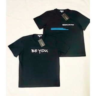 Áo thun đen basic nữ