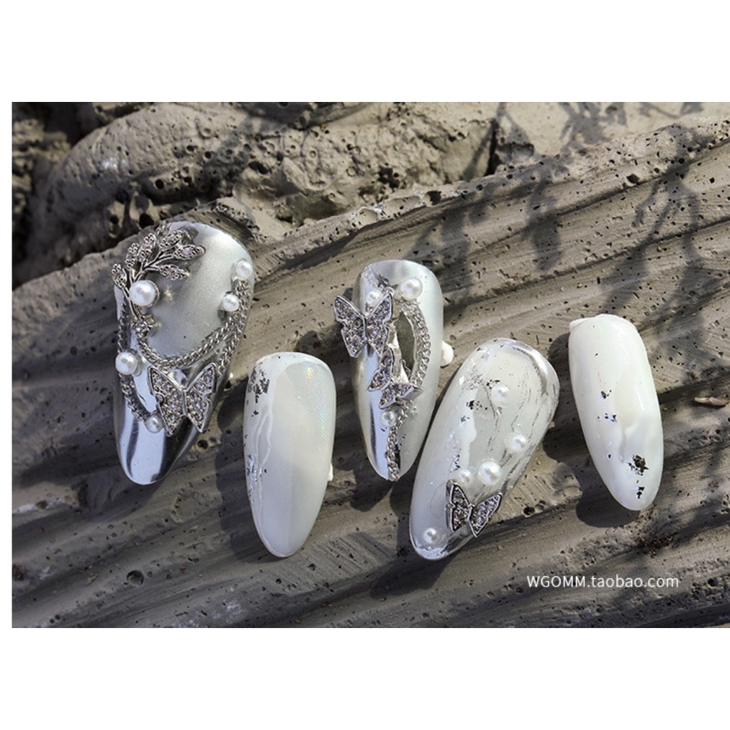 Charm kim loại cao cấp charm dây xích,bướm đá