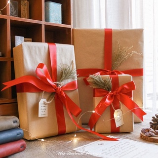 Dịch vụ gói quà ( mua kèm sản phẩm của shop)
