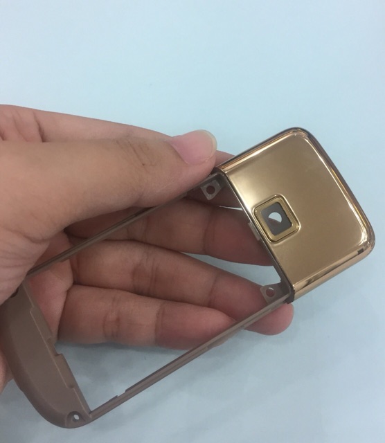 SƯỜN NOKIA 8800 ARTE GOLD