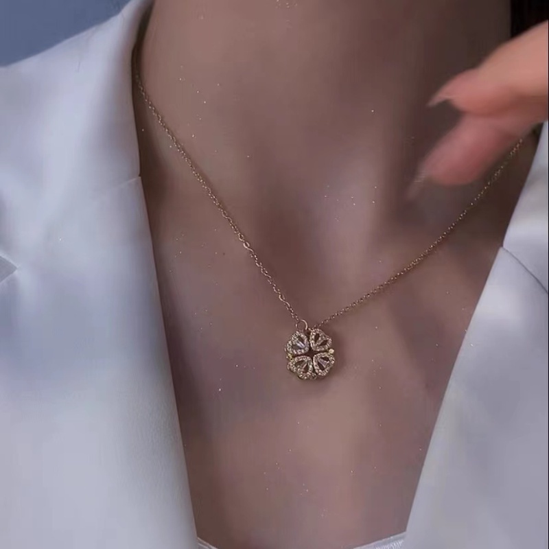 Dây Chuyền Thép Titan Mặt Cỏ Bốn Lá Đính Đá Kim Cương Nhân Tạo Không Phai Màu Phong Cách Sang Trọng
