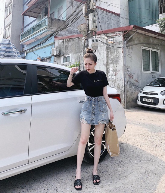 [Mã FAGREEN55 giảm 10% tối đa 30K đơn 99K] Quần váy hàng cúc rách(mẫu 2) | BigBuy360 - bigbuy360.vn