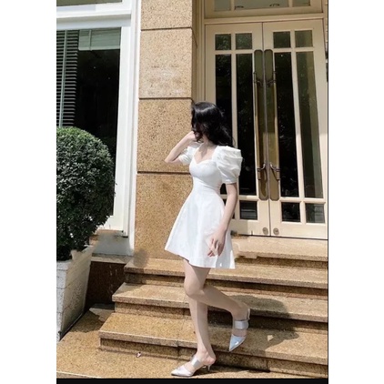 Đầm thiết kế.đầm tiểu thư tay bồng dáng xòe phối cổ điệu đà.