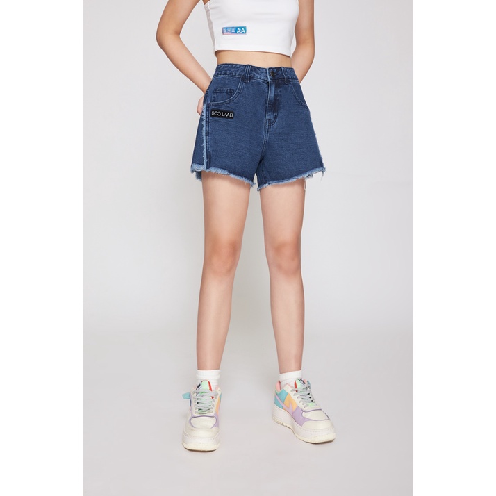 Quần Short Jeans Nữ BOO Xỏa Gấu Đính Patch BOOLAAB Phong Cách Hàn Quốc