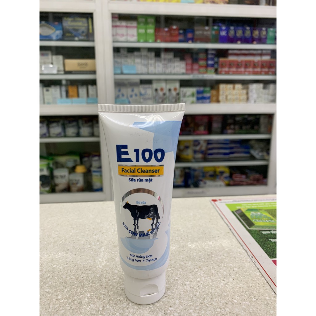 Sữa rửa mặt dưỡng trắng E100 con bò Facial Cleanser 80ml
