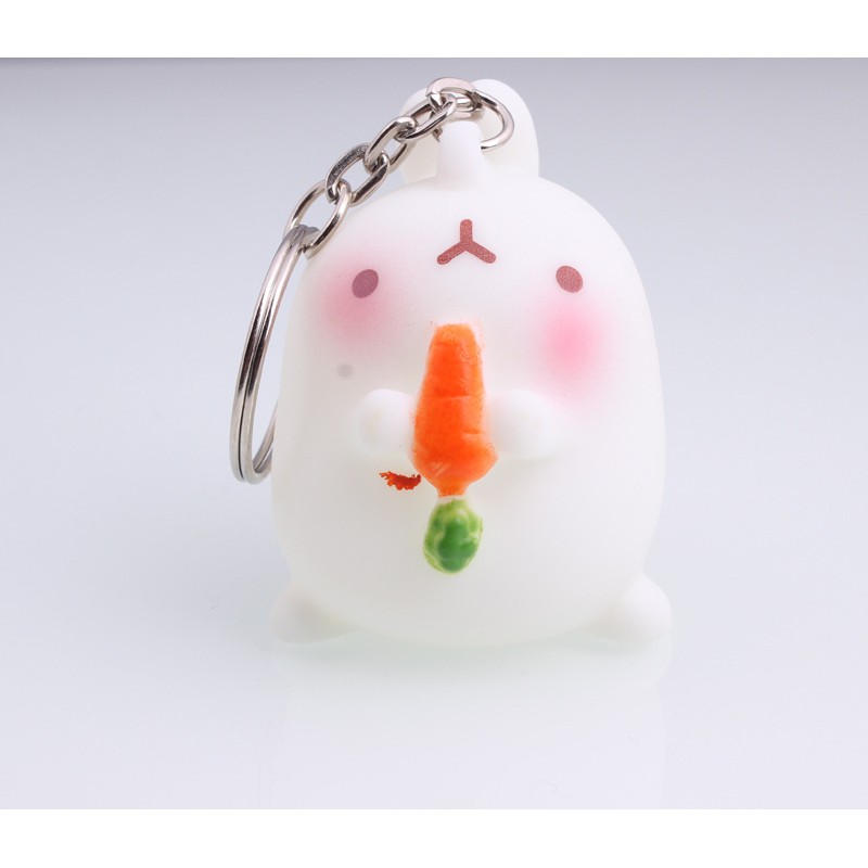 Móc Khóa trắng Thỏ mochi Ôm Cà Rốt