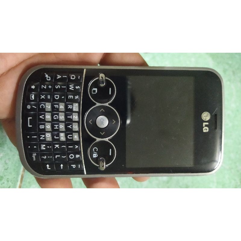 Điện thoại LG GW300F