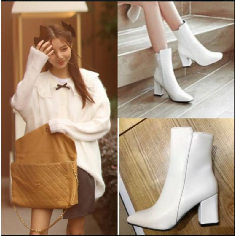Giày boot nữ cổ ngắn đế vuông da màu trắng GBMN-04W2