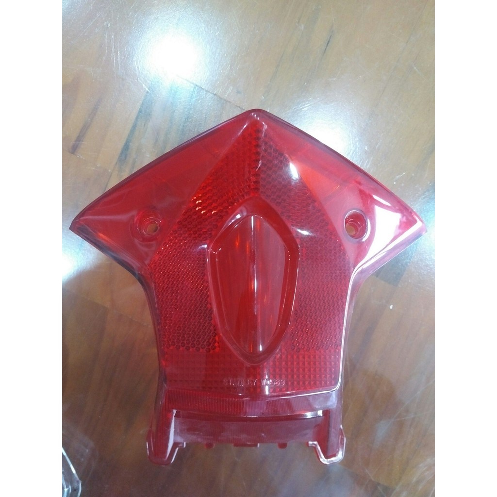 Nắp đèn hậu Sirius Fi