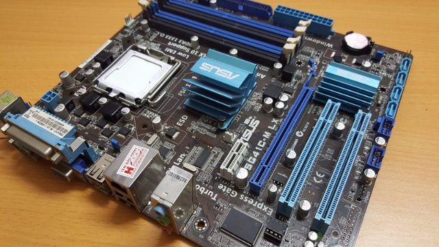 Main g41 asus chạy ram ddr3