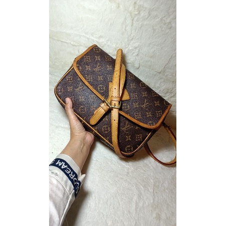 Túi xách si hiệu Lv chuẩn si