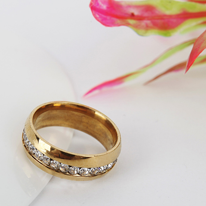 Nhẫn thép không gỉ đính đá nhiều màu sắc