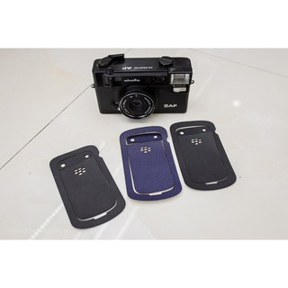 BB bold touch 9900 - dán da bò thật 100%