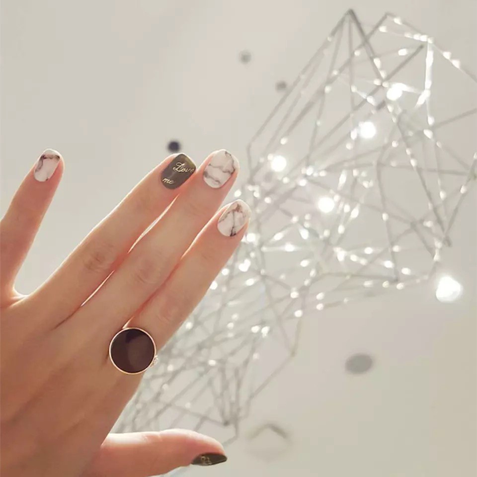 Nhẫn mạ vàng hồng 18k mặt hình đĩa tròn màu đen 6 / 8 / 14mm không gây dị ứng / chống thấm nước / chống mồ hôi