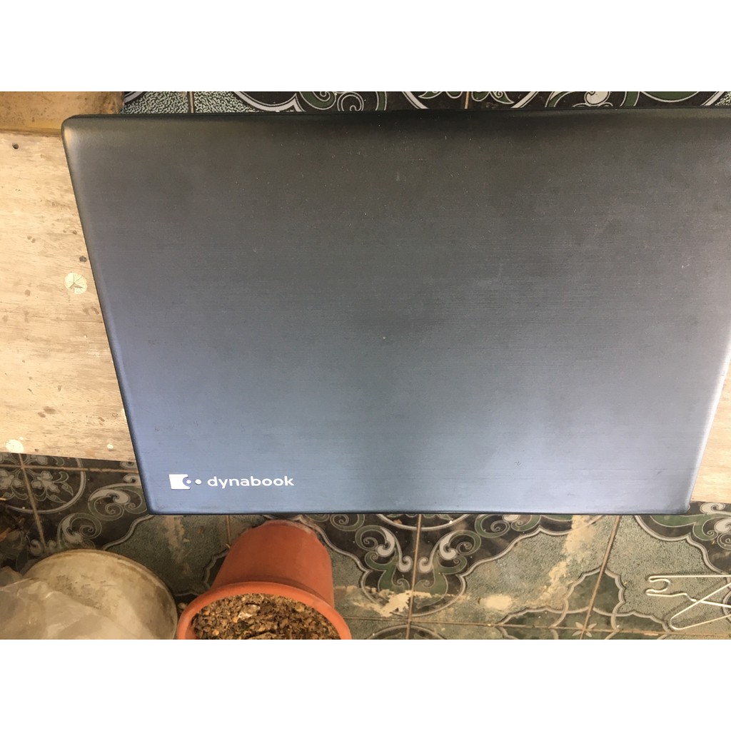 Máy tính xách tay Toshiba dynabook R734/K màn hình 13,3 inch, chip i5 4300M ram 8gb | BigBuy360 - bigbuy360.vn