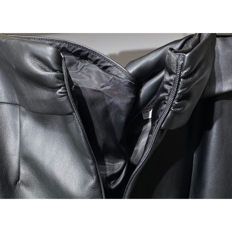 Chân váy da dáng dài xẻ tà MNG