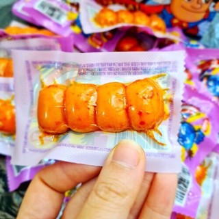 Xúc xích cay nhiều vị