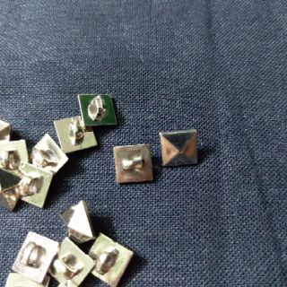Nút đinh tán màu bạc 10mm